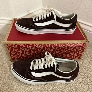 EUC BROWN SUEDE AUTHENTIC VANS